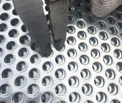 430 201 304 Decorative Perforated Sheet Metal Anti Corrosion